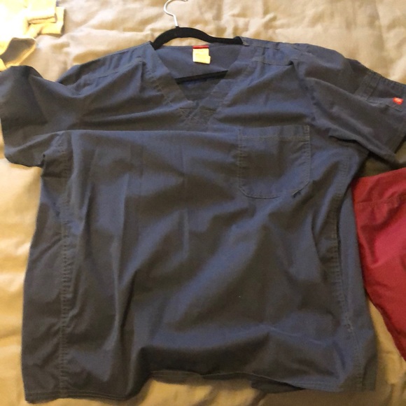 Men’s Scrub tops - Picture 5 of 5